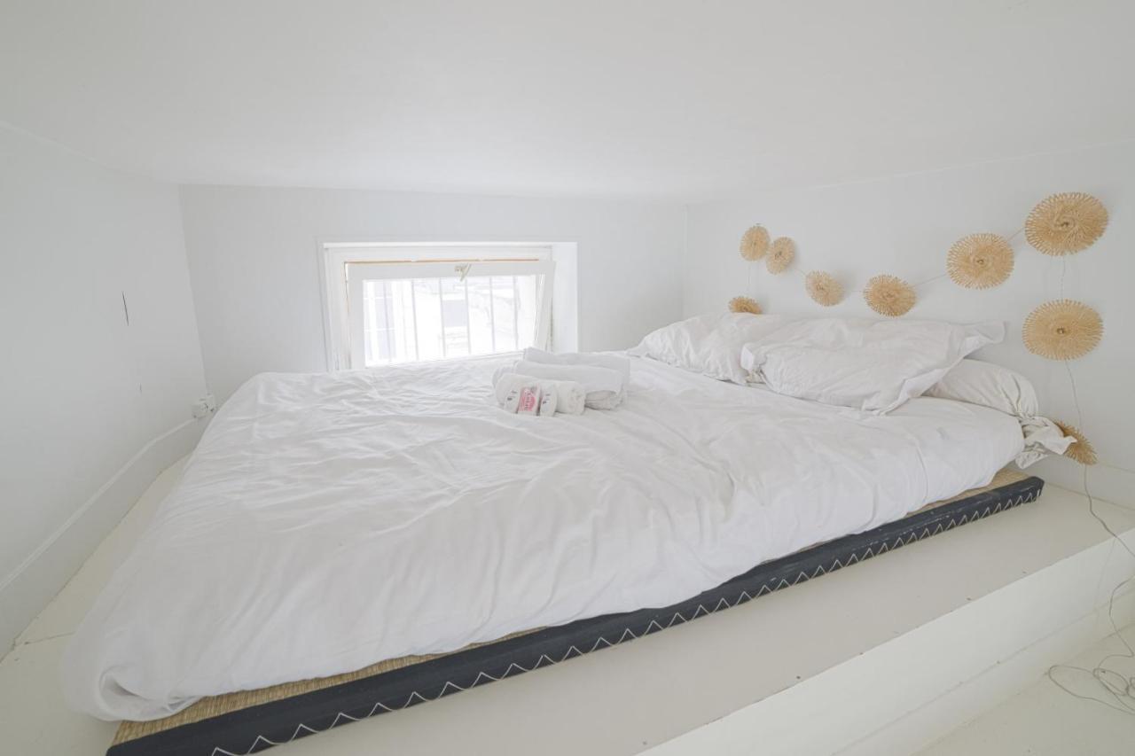Beautiful And Bright Duplex Studio - - Welkeys Appartement